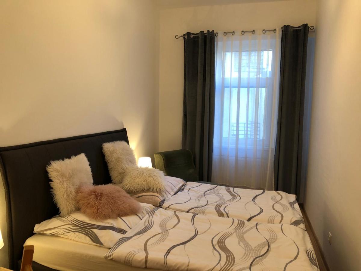 Apartmany Galeta カルロヴィ・ヴァリ エクステリア 写真