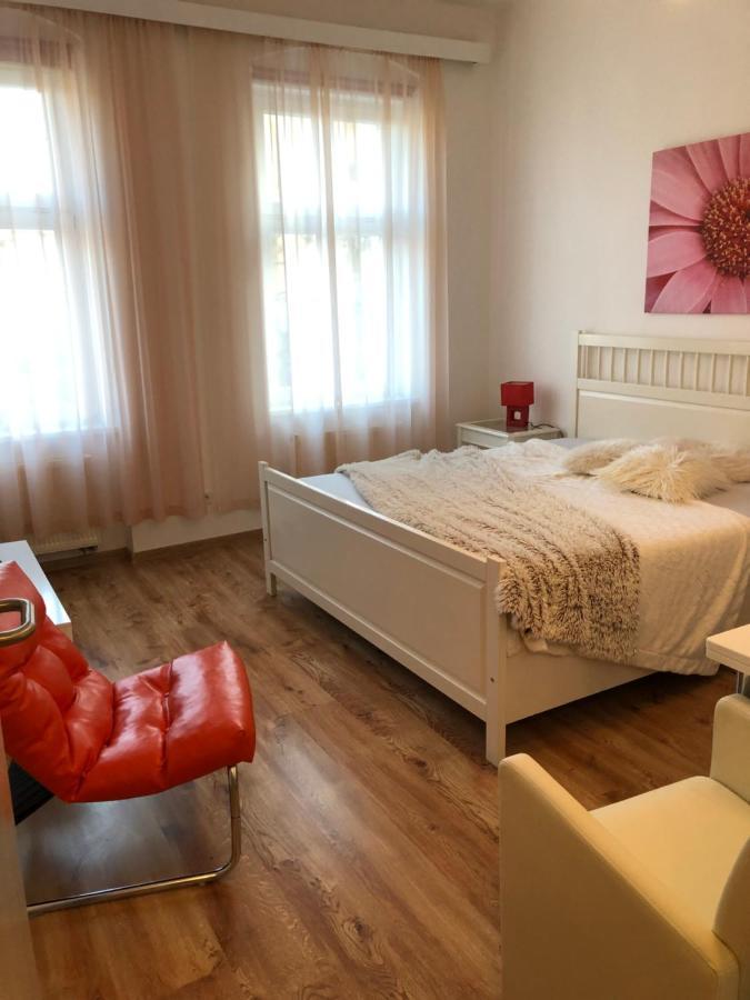 Apartmany Galeta カルロヴィ・ヴァリ エクステリア 写真