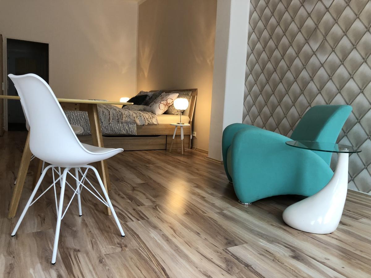 Apartmany Galeta カルロヴィ・ヴァリ エクステリア 写真
