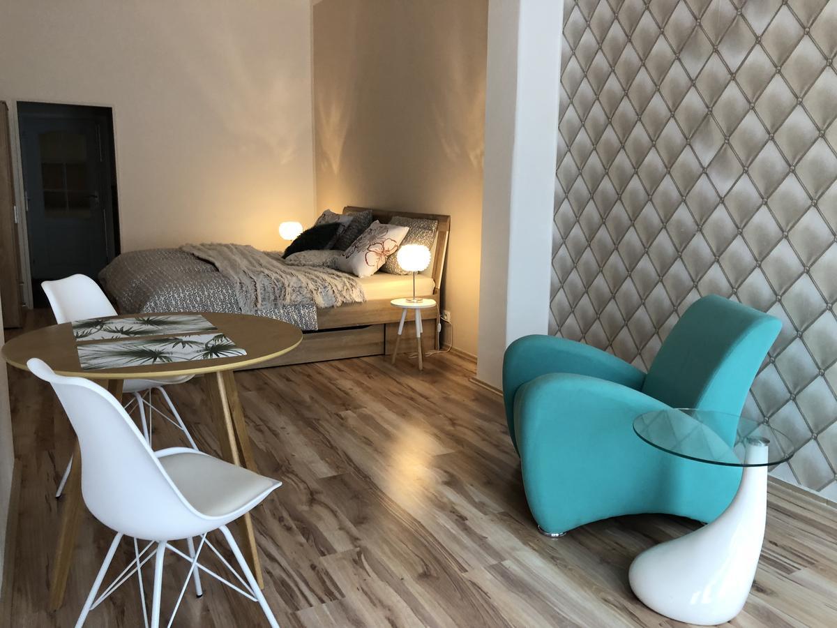Apartmany Galeta カルロヴィ・ヴァリ エクステリア 写真