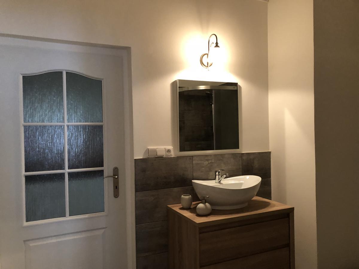 Apartmany Galeta カルロヴィ・ヴァリ エクステリア 写真