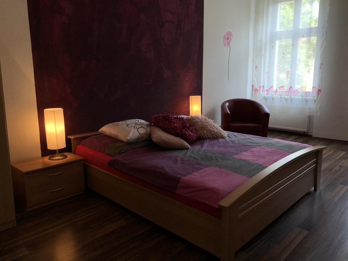 Apartmany Galeta カルロヴィ・ヴァリ エクステリア 写真